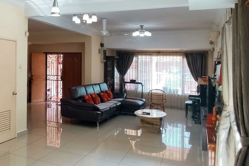 CW Tan WTS Double Storey Corner Lot @ Jenaris Bandar Botanic | Extra Land | 6-Car Parking | Facing South