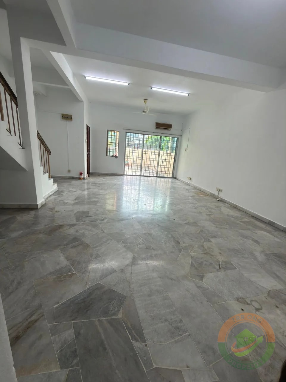 Newly Renovated Double Storey 4R3B @ Taman Sentosa (Lorong Laksamana) in Taman Sentosa, Kampung Jawa, Bandar Puteri